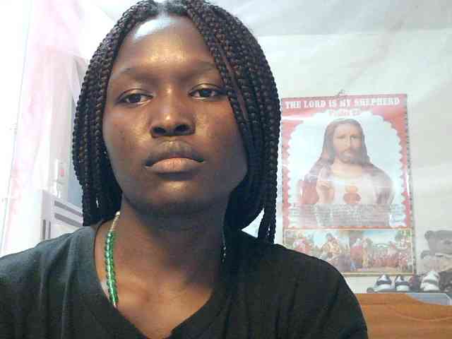 freaky-pinnah webcam