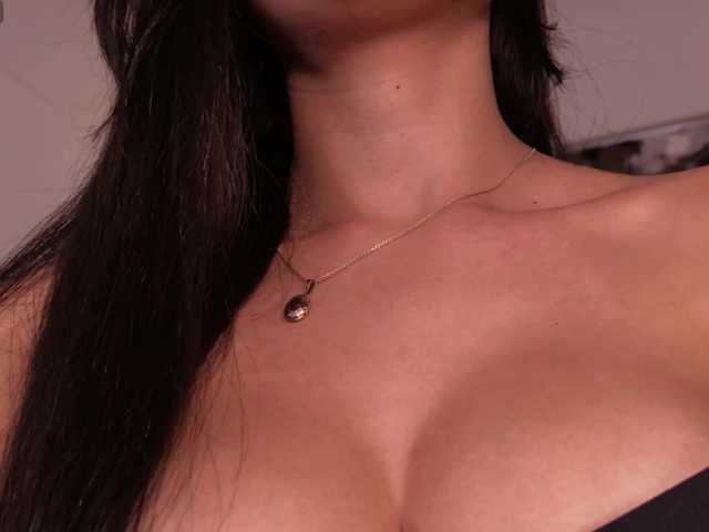 JadeEvans live webcam show