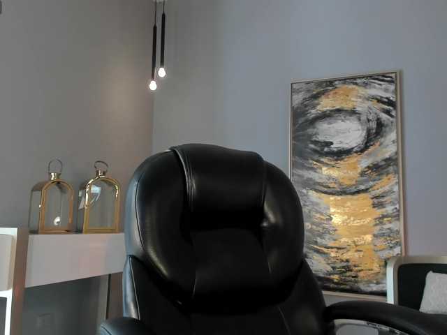 JadeEvans live cam on BongaCams