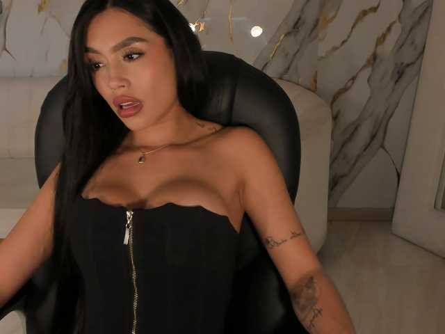 JadeEvans live webcam show