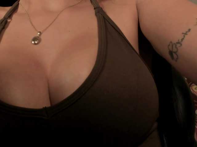 JadeEvans live webcam show