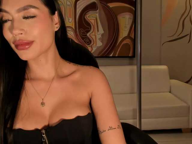 JadeEvans live webcam show