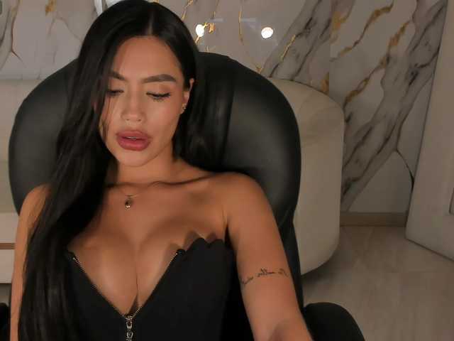 JadeEvans live webcam show