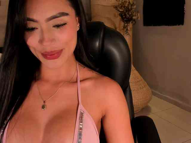 JadeEvans webcam