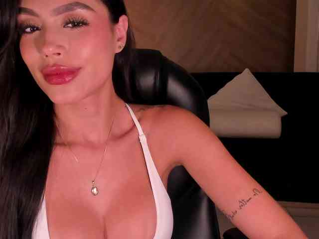 JadeEvans webcam