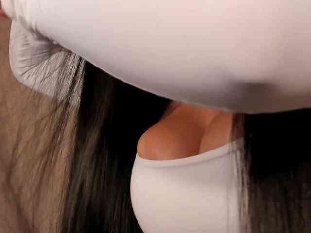 JadeEvans webcam