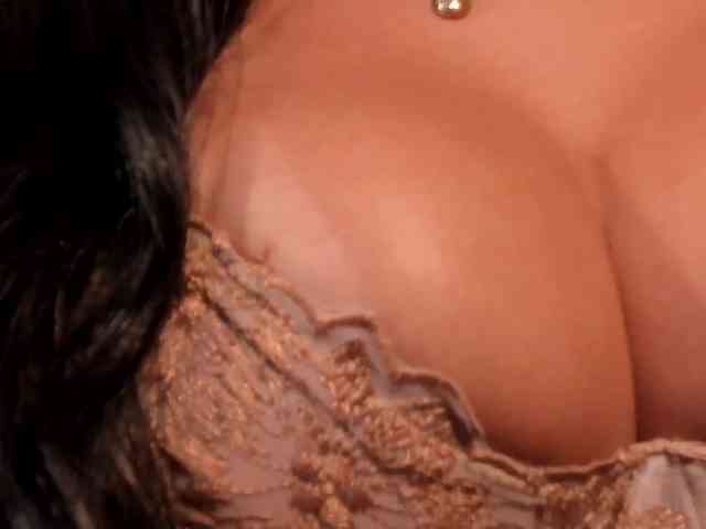 JadeEvans webcam