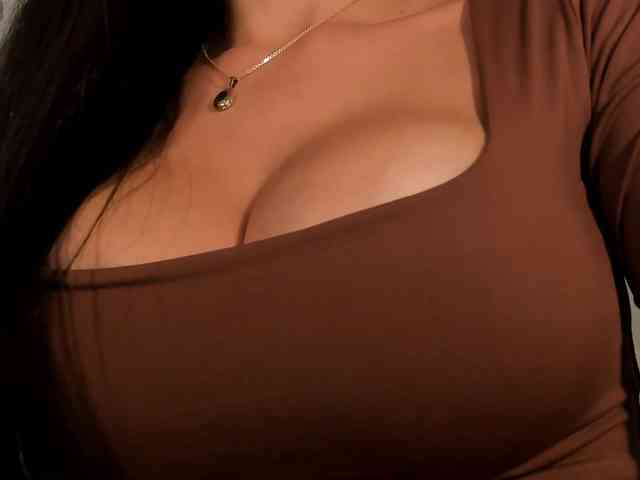 JadeEvans webcam