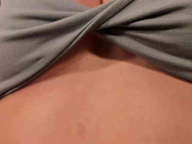 JadeEvans webcam
