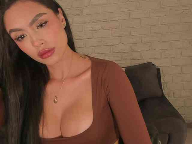 JadeEvans webcam