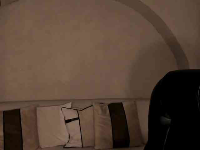 JadeEvans webcam