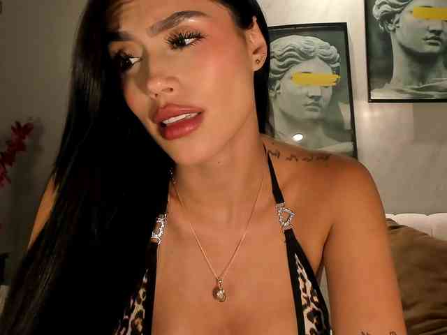 JadeEvans webcam