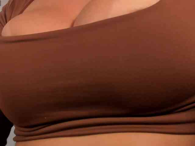 JadeEvans webcam