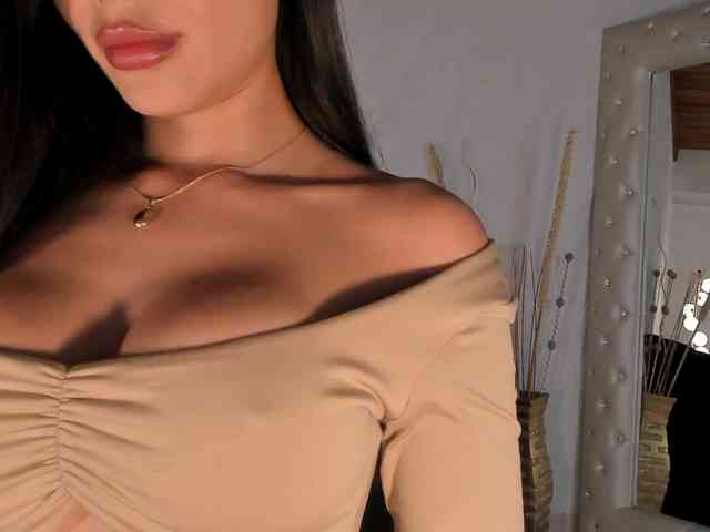 JadeEvans webcam