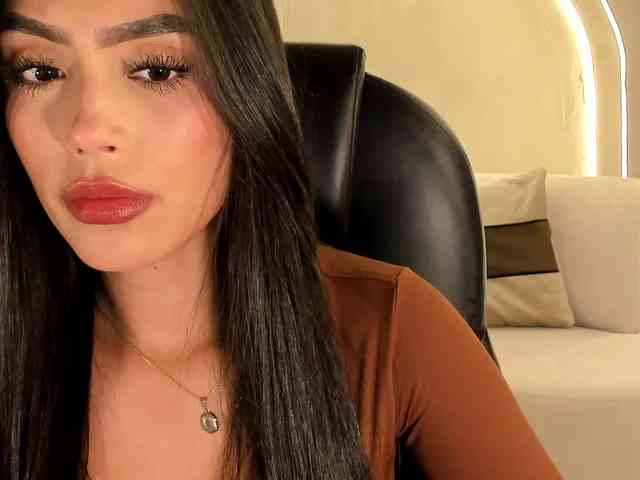 JadeEvans webcam
