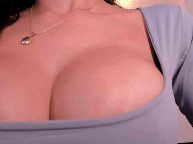 JadeEvans webcam