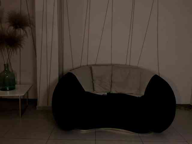 JadeEvans webcam