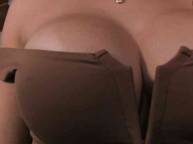 JadeEvans webcam