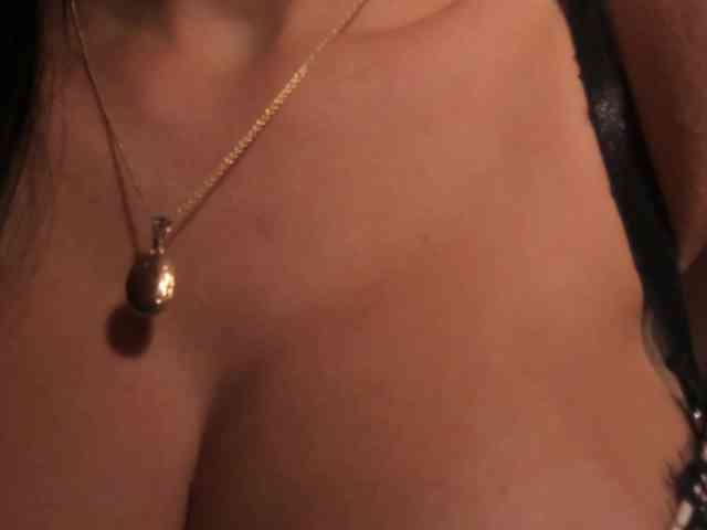 JadeEvans webcam