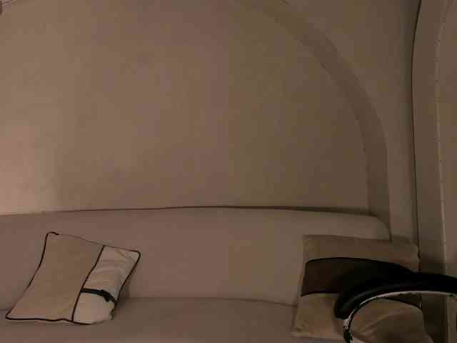 JadeEvans webcam