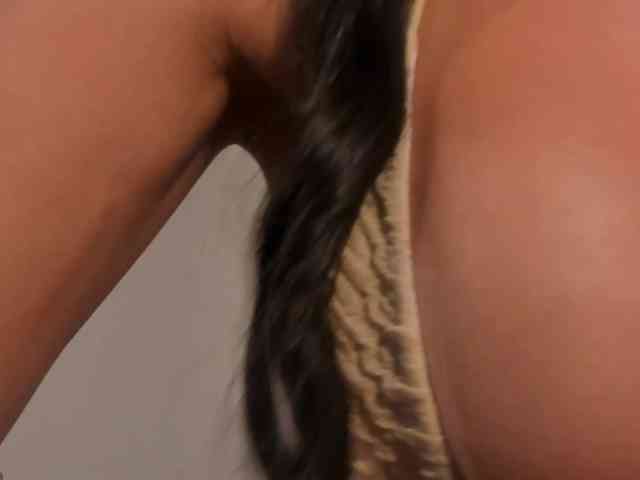 JadeEvans webcam