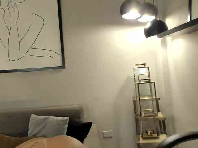 JadeEvans webcam