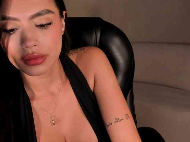 JadeEvans webcam