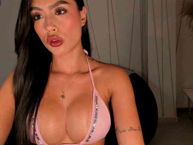 JadeEvans webcam