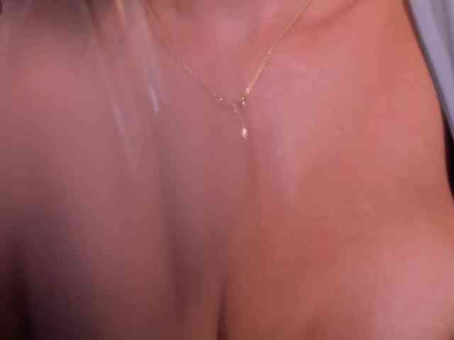 JadeEvans webcam