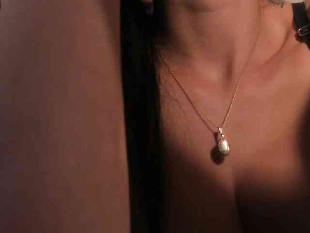 JadeEvans webcam