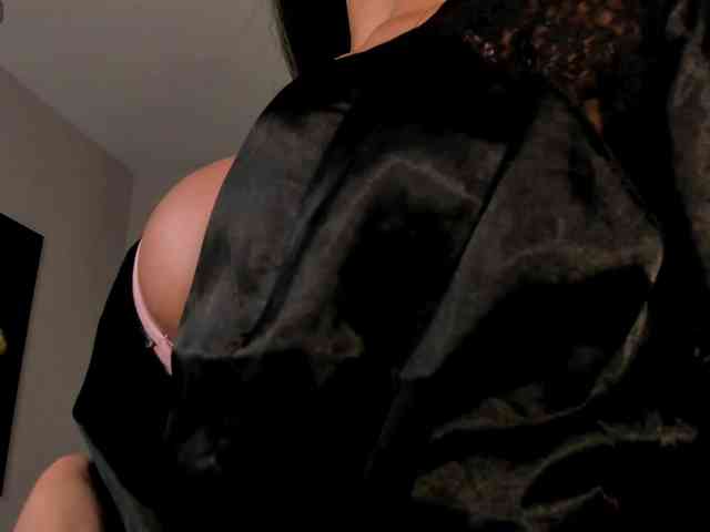 JadeEvans webcam
