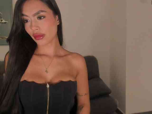 JadeEvans webcam