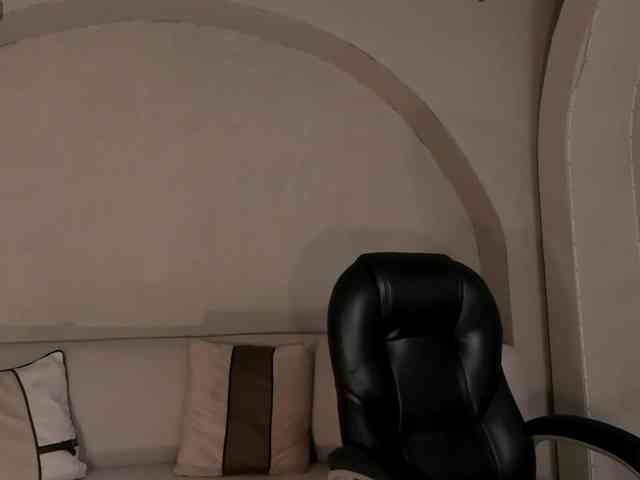 JadeEvans Live Webcam on BongaCams