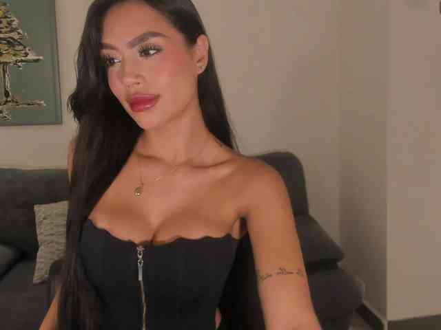 JadeEvans webcam