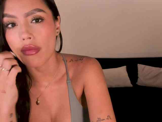 JadeEvans webcam