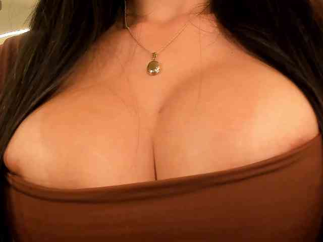 JadeEvans webcam