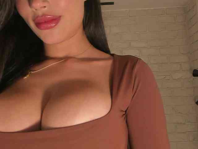 JadeEvans webcam