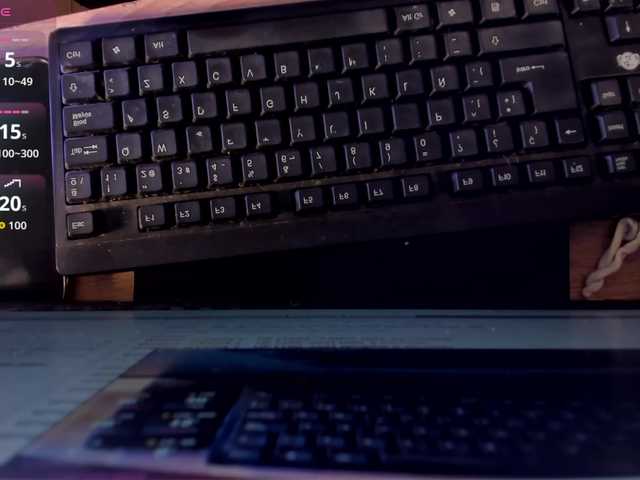 AmyWoods live cam on BongaCams