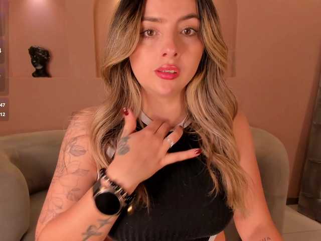 AmyWoods live webcam show