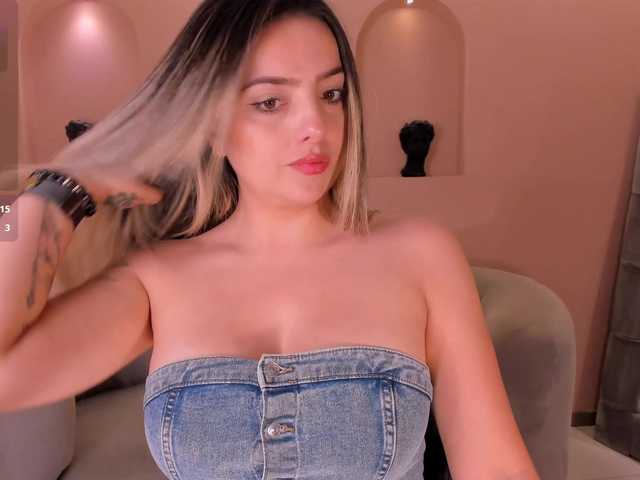AmyWoods live webcam show
