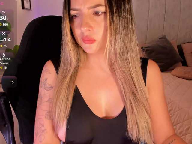 AmyWoods live cam on BongaCams