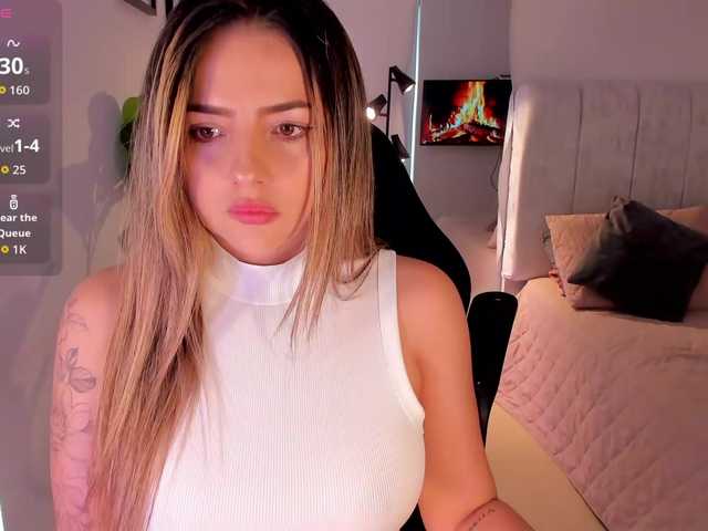 AmyWoods live cam on BongaCams