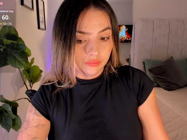 AmyWoods live cam on BongaCams
