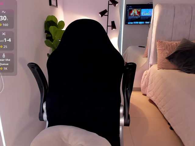 AmyWoods live cam on BongaCams