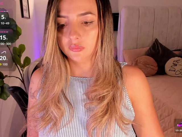 AmyWoods live cam on BongaCams