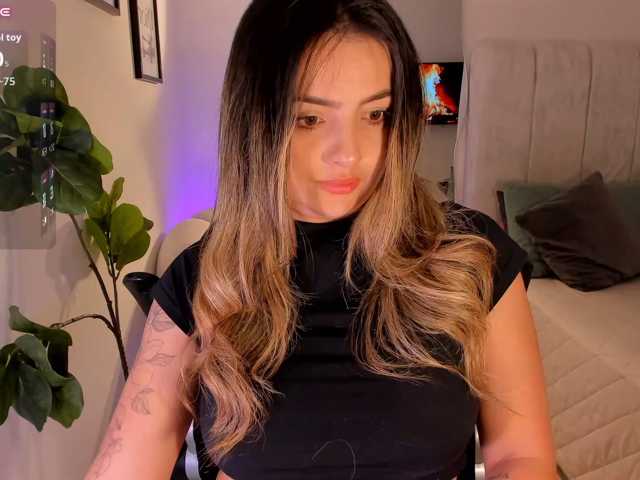 AmyWoods live cam on BongaCams
