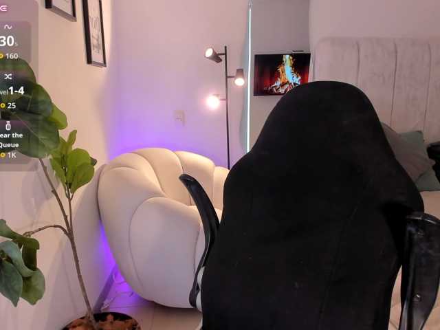 AmyWoods live cam on BongaCams
