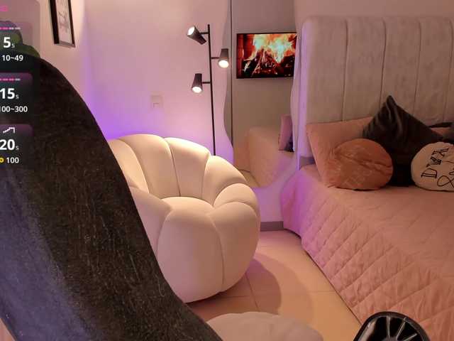 AmyWoods live cam on BongaCams