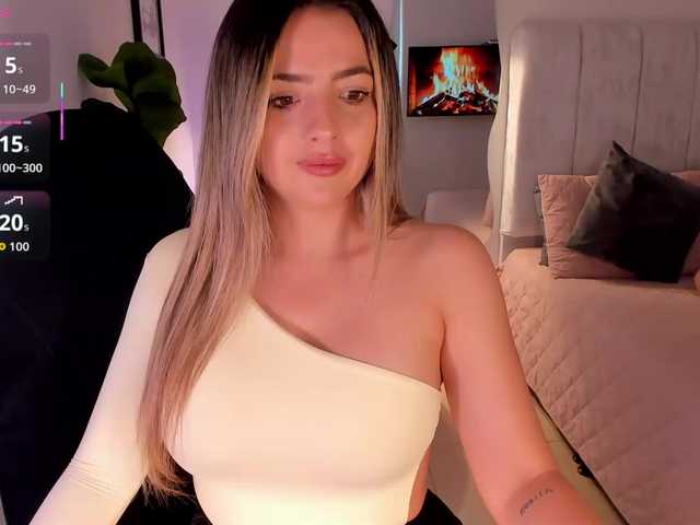 AmyWoods live cam on BongaCams
