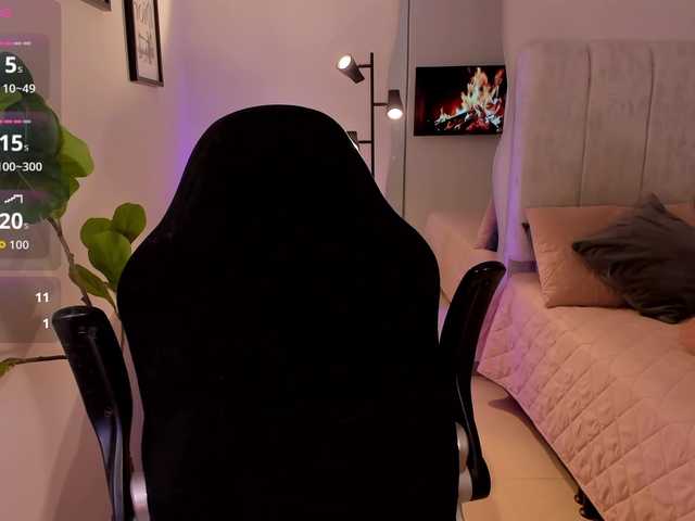 AmyWoods live cam on BongaCams